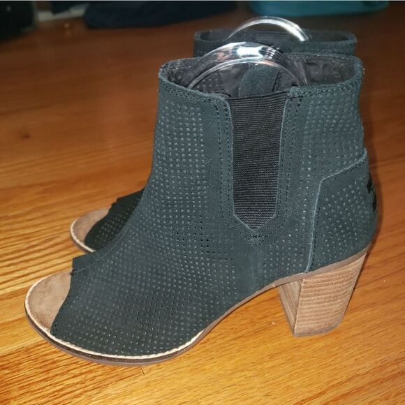 Toms Black Leather Peeptoe Heels - Picture 3 of 7